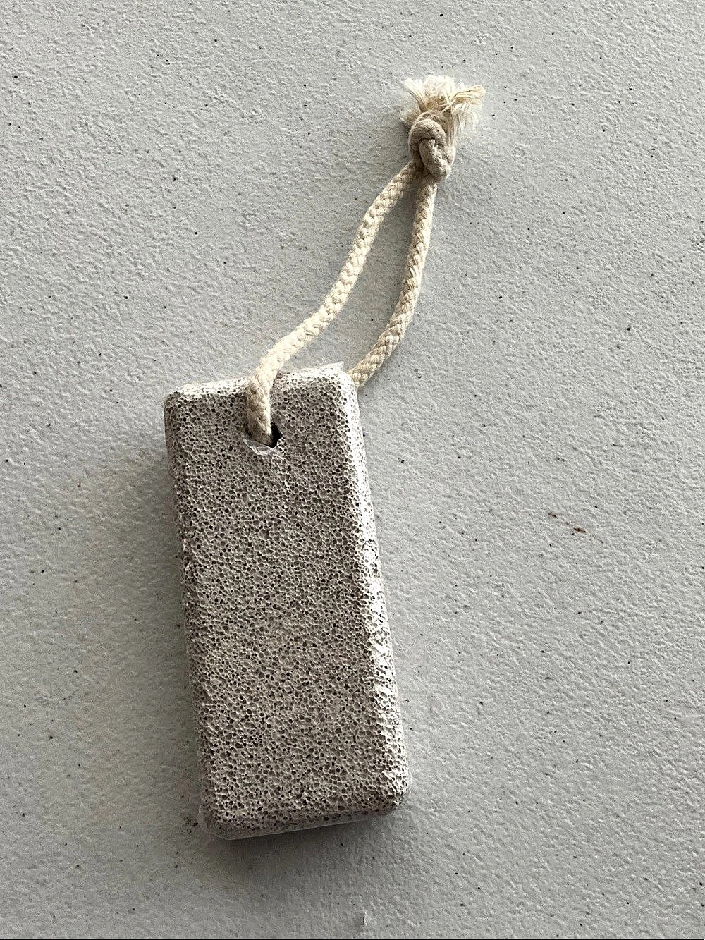 🌺$3.00 must bundle 🌺Pumice Stone Foot Scrubber White